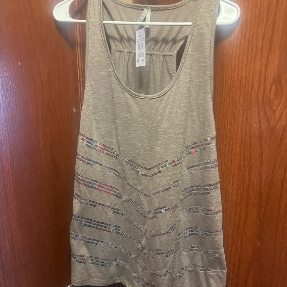 - - Vanity racer back tank size XL NWT